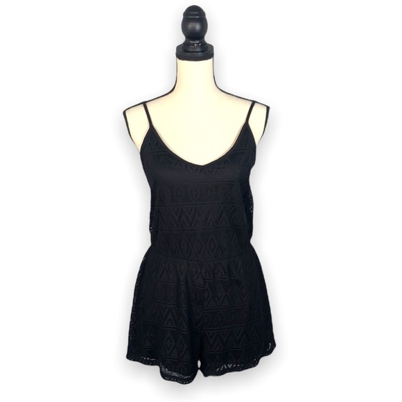 No Comment Black Crochet Sleeveless Romper size Medium - Picture 1 of 9